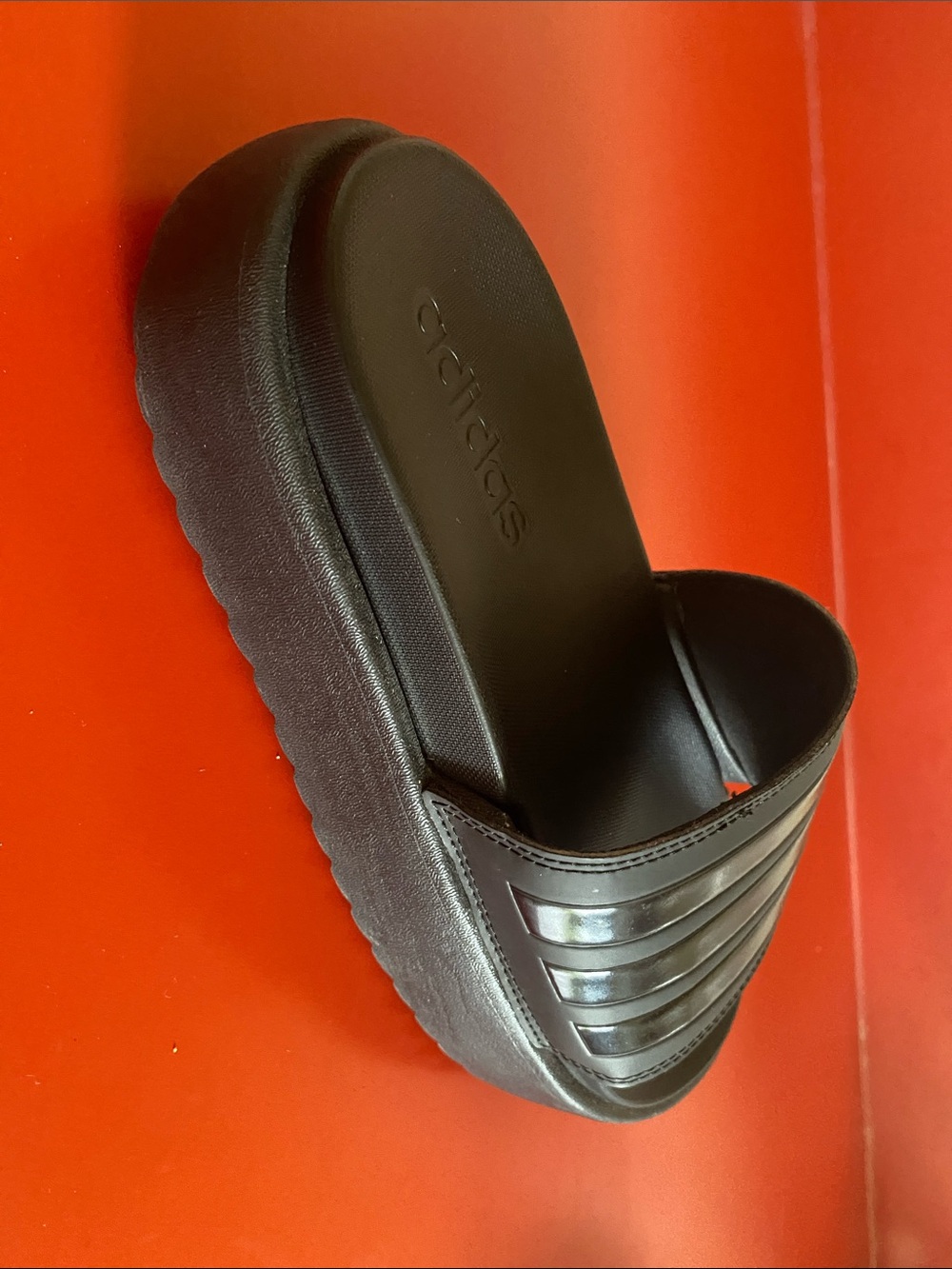 adidas Black Platform Slide Sandals size 7/8 🖤 - Picture 4 of 4